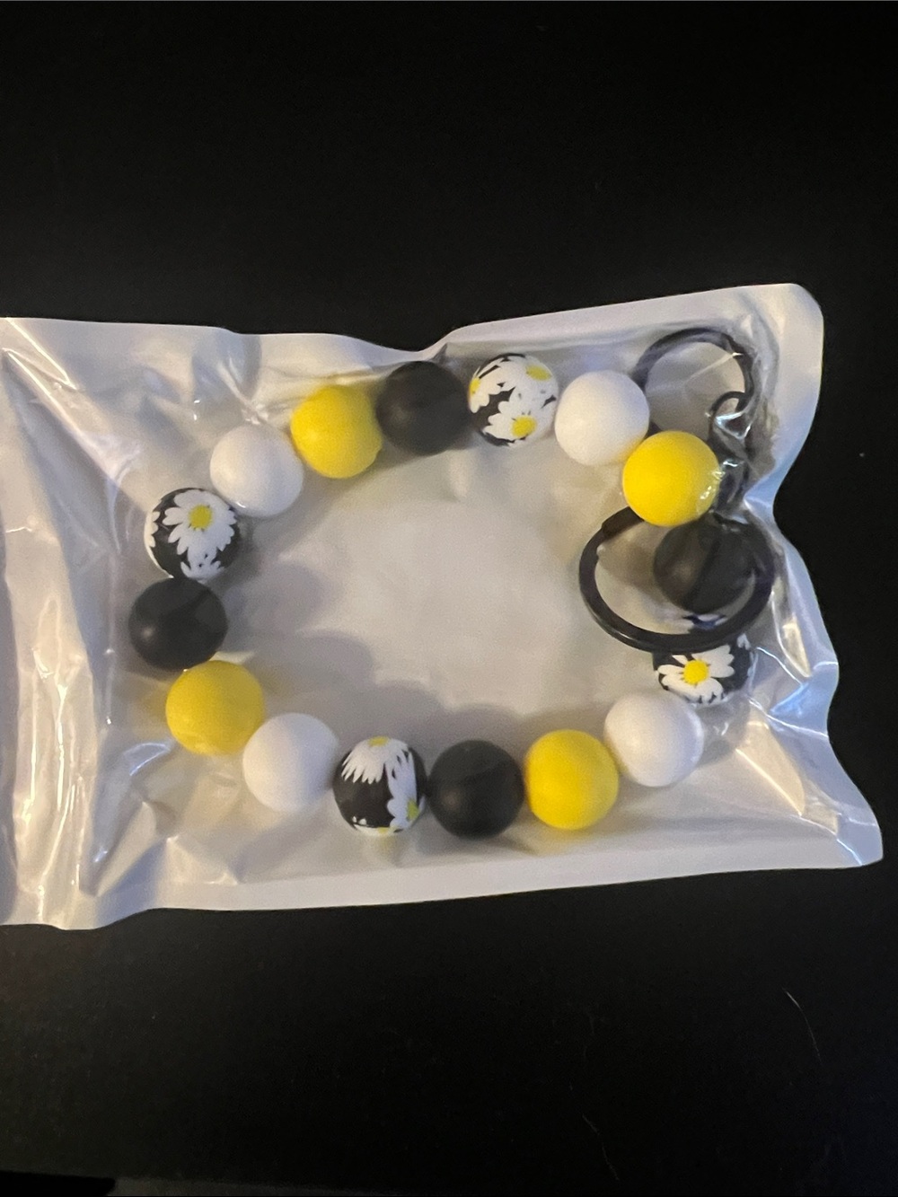 Daisy Bead Stretch Bracelet Keyring - Yellow Black White